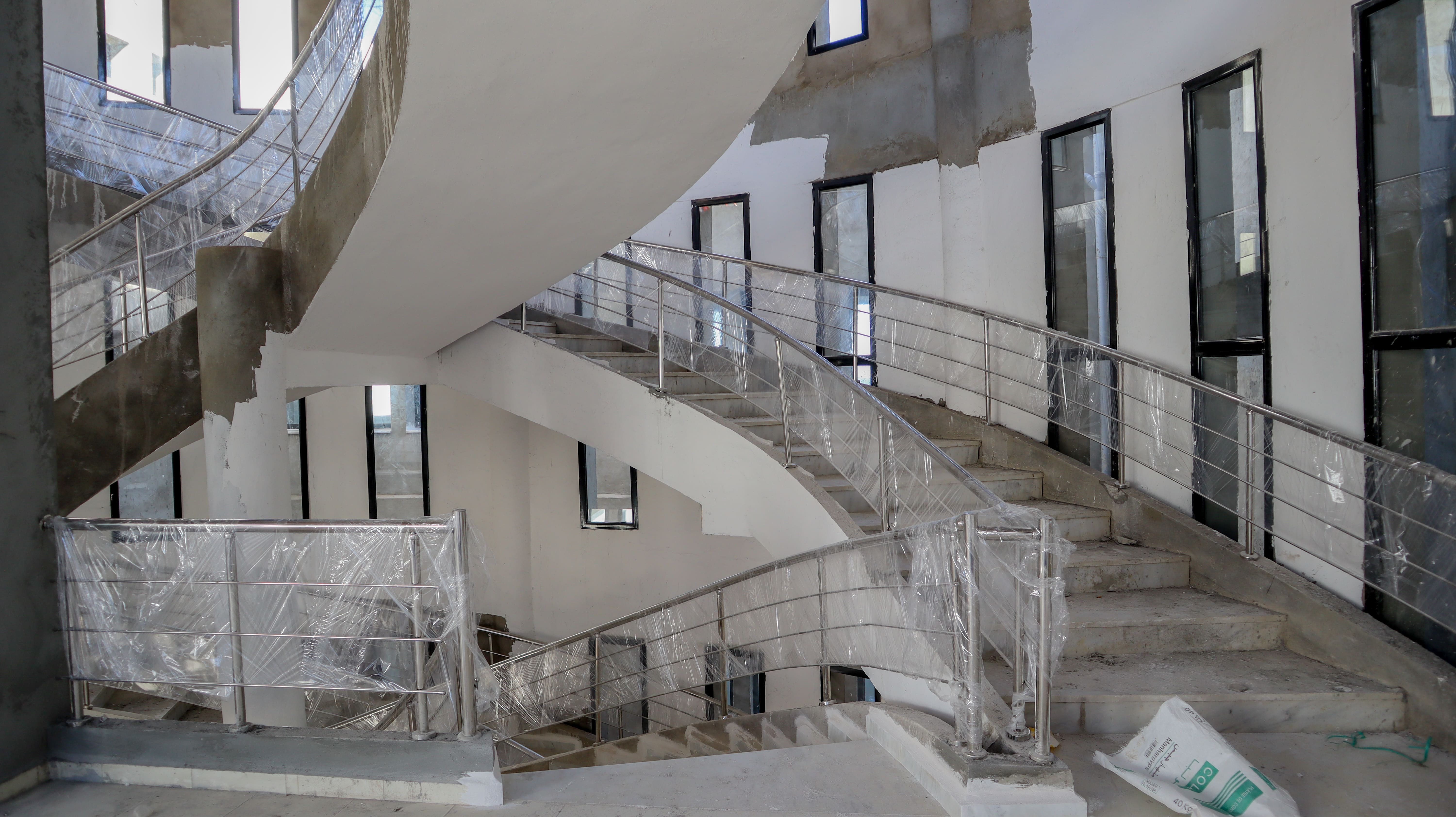 Université El Aouana